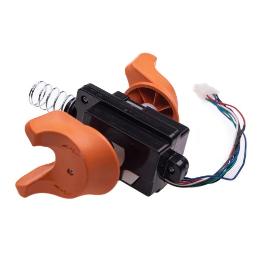 STEROWANIE-JAZDY-WOZEK-ELEKTRYCZNY-CBD15-JC1-JL3.webp Conjunto acelerador elétrico para paleteira CBD20J-LI - Imagem 1
